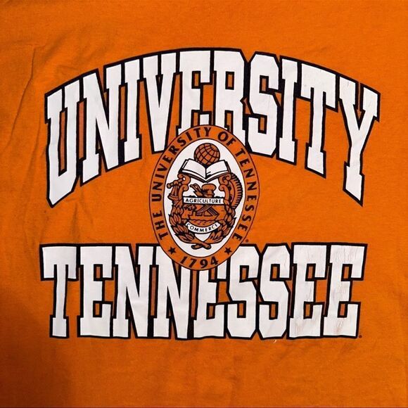 Vintage University of Tennessee T-Shirt - Picture 2 of 5